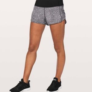 Lululemon Speed Up Short Hi-Rise 2.5”